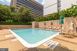 1301 N Courthouse Rd, Arlington, VA 22201 - Photo 27
