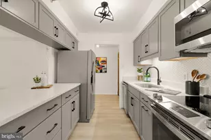 1301 N Courthouse Rd, Arlington, VA 22201 - Photo 9