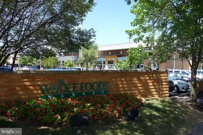 1201 N Garfield Street #215, Arlington, VA 22201 - Photo 25