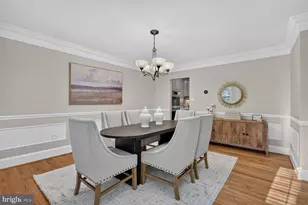 1303 N Lynnbrook Dr N, Arlington, VA 22201 - Photo 5