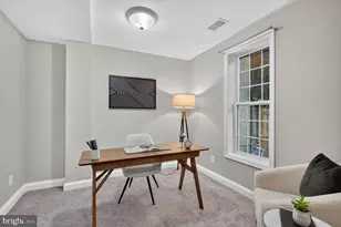 1303 N Lynnbrook Dr N, Arlington, VA 22201 - Photo 25