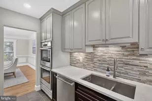 1303 N Lynnbrook Dr N, Arlington, VA 22201 - Photo 11