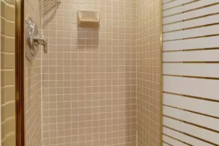 1301 N Courthouse Rd, Arlington, VA 22201 - Photo 31