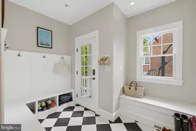 5121 25th Street N, Arlington, VA 22207 - Photo 17