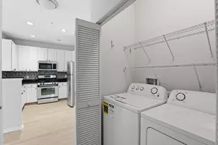 2301 25th St S, Arlington, VA 22206 - Photo 17