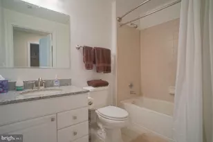 3650 S Glebe Road S, Arlington, VA 22202 - Photo 5