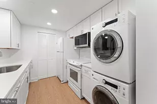 1530 Key Blvd N, Arlington, VA 22209 - Photo 9