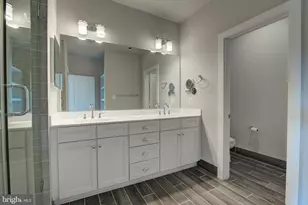 1336 S Quinn St, Arlington, VA 22204 - Photo 17