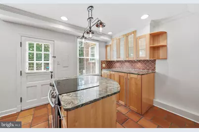 2700 13th Road S #382, Arlington, VA 22204 - Photo 9