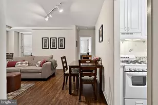 1121 Arlington Blvd, Arlington, VA 22209 - Photo 3