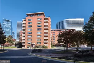 1121 Arlington Blvd, Arlington, VA 22209 - Photo 27
