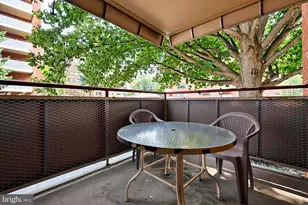 1121 Arlington Blvd, Arlington, VA 22209 - Photo 19