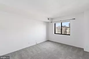 1600 N Oak St, Arlington, VA 22209 - Photo 15
