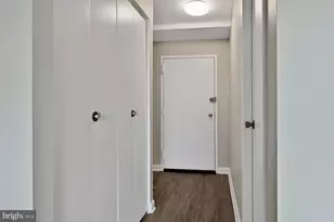1011 Arlington Blvd, Arlington, VA 22209 - Photo 3