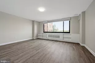 1011 Arlington Blvd, Arlington, VA 22209 - Photo 9