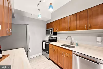 1211 S Eads Street S #305, Arlington, VA 22202 - Photo 17