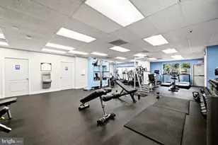 1211 S Eads Street S, Arlington, VA 22202 - Photo 41