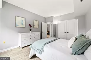 1211 S Eads Street S, Arlington, VA 22202 - Photo 31