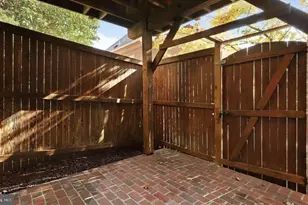 4714 31st St S, Arlington, VA 22206 - Photo 27