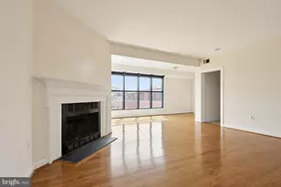 1021 Arlington Blvd, Arlington, VA 22209 - Photo 7