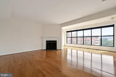 1021 Arlington Boulevard #1212, Arlington, VA 22209 - Photo 5