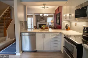 2510 S Walter Reed Dr, Arlington, VA 22206 - Photo 5