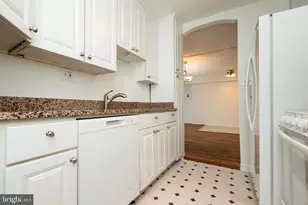 4600 S Four Mile Run Dr, Arlington, VA 22204 - Photo 11