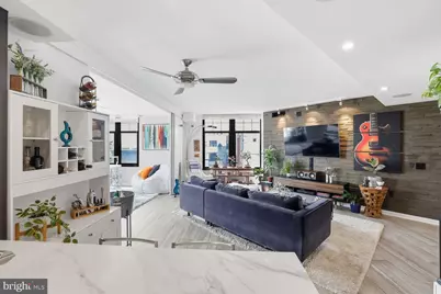 1021 N Garfield Street #913, Arlington, VA 22201 - Photo 3