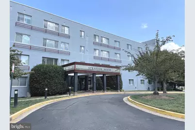 3601 5th Street S #210, Arlington, VA 22204 - Photo 1