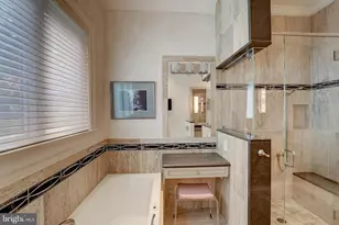 4744 34th St N, Arlington, VA 22207 - Photo 53