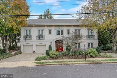 4744 34th Street N, Arlington, VA 22207 - Photo 3