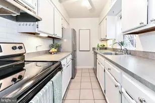 3279 S Stafford St, Arlington, VA 22206 - Photo 9
