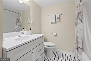 3800 Fairfax Dr, Arlington, VA 22203 - Photo 9