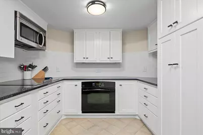3800 Fairfax Drive #102, Arlington, VA 22203 - Photo 7