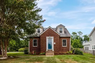 34 S Pershing Dr, Arlington, VA 22204 - Photo 1