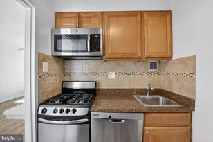 1011 Arlington Blvd, Arlington, VA 22209 - Photo 7