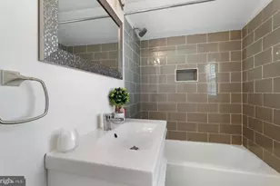 2000 S Langley St, Arlington, VA 22204 - Photo 5