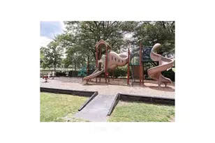 1121 Arlington Blvd, Arlington, VA 22209 - Photo 25