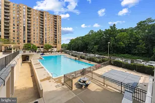 4600 S Four Mile Dr S, Arlington, VA 22204 - Photo 11