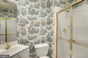 1320 N Wayne Street N, Arlington, VA 22201 - Photo 21