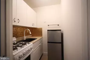 1111 Arlington Blvd, Arlington, VA 22209 - Photo 5