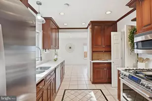 824 S Courthouse Rd, Arlington, VA 22204 - Photo 23