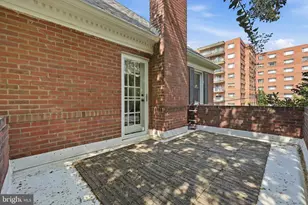 824 S Courthouse Rd, Arlington, VA 22204 - Photo 37