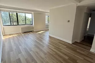 4390 Lorcom Ln, Arlington, VA 22207 - Photo 3