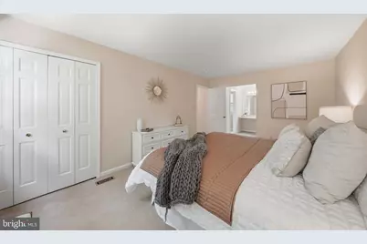 820 S Quincy Street, Arlington, VA 22204 - Photo 9