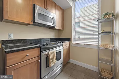 1020 Highland Street N #413, Arlington, VA 22201 - Photo 9