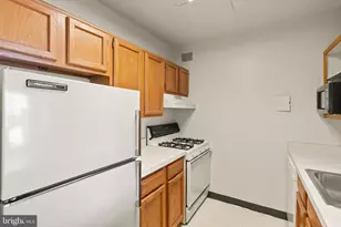 4141 N Henderson Rd, Arlington, VA 22203 - Photo 29