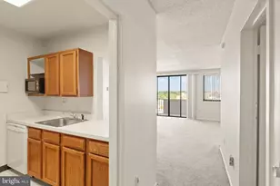 4141 N Henderson Rd, Arlington, VA 22203 - Photo 27