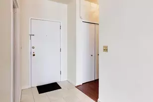 1805 Crystal Dr, Arlington, VA 22202 - Photo 5