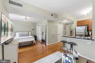 1021 N Garfield St, Arlington, VA 22201 - Photo 15